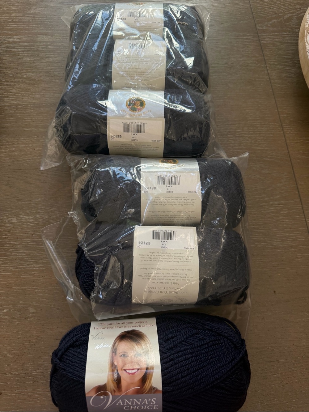 Vanna white navy yarn